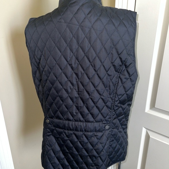G.H. Bass & Co. Women’s Quilted Puffer Black Vest, Size Large, Zip Outerwear - Picture 5 of 12